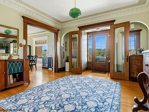 4th image of 204 W Philadelphia Ave