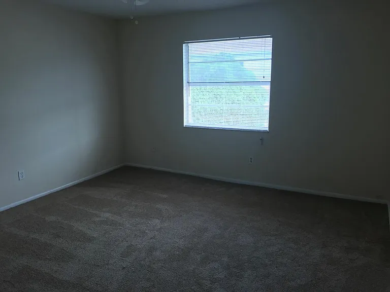 7210 N Manhattan Ave #1623 — Photo 4