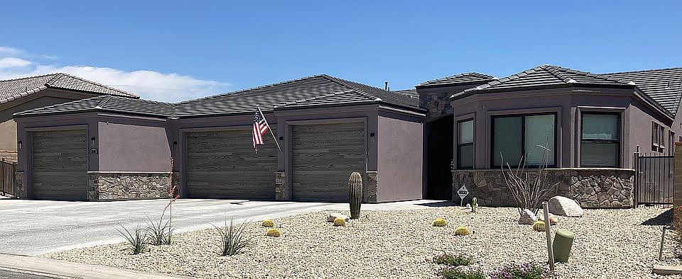 1st image of 2896 Steamboat Dr