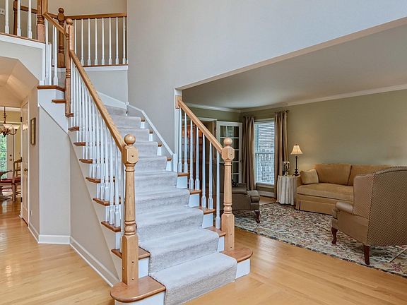2nd image of 5256 Elliott Dr