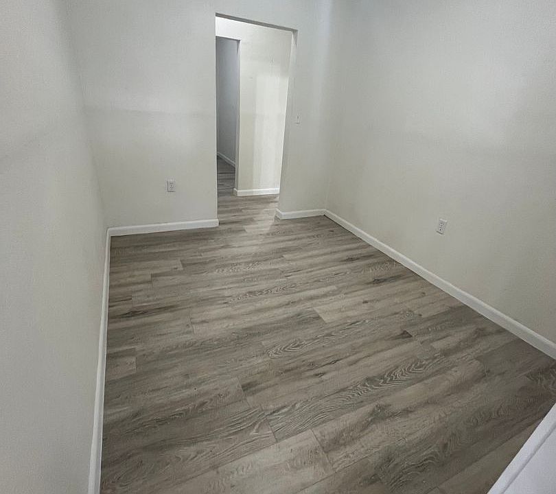 1st image of 140 NW 13th St #146