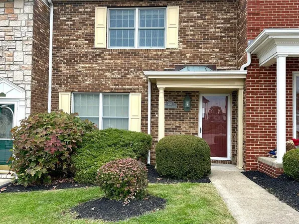 2121 Buckingham Sq, Maysville, KY 41056