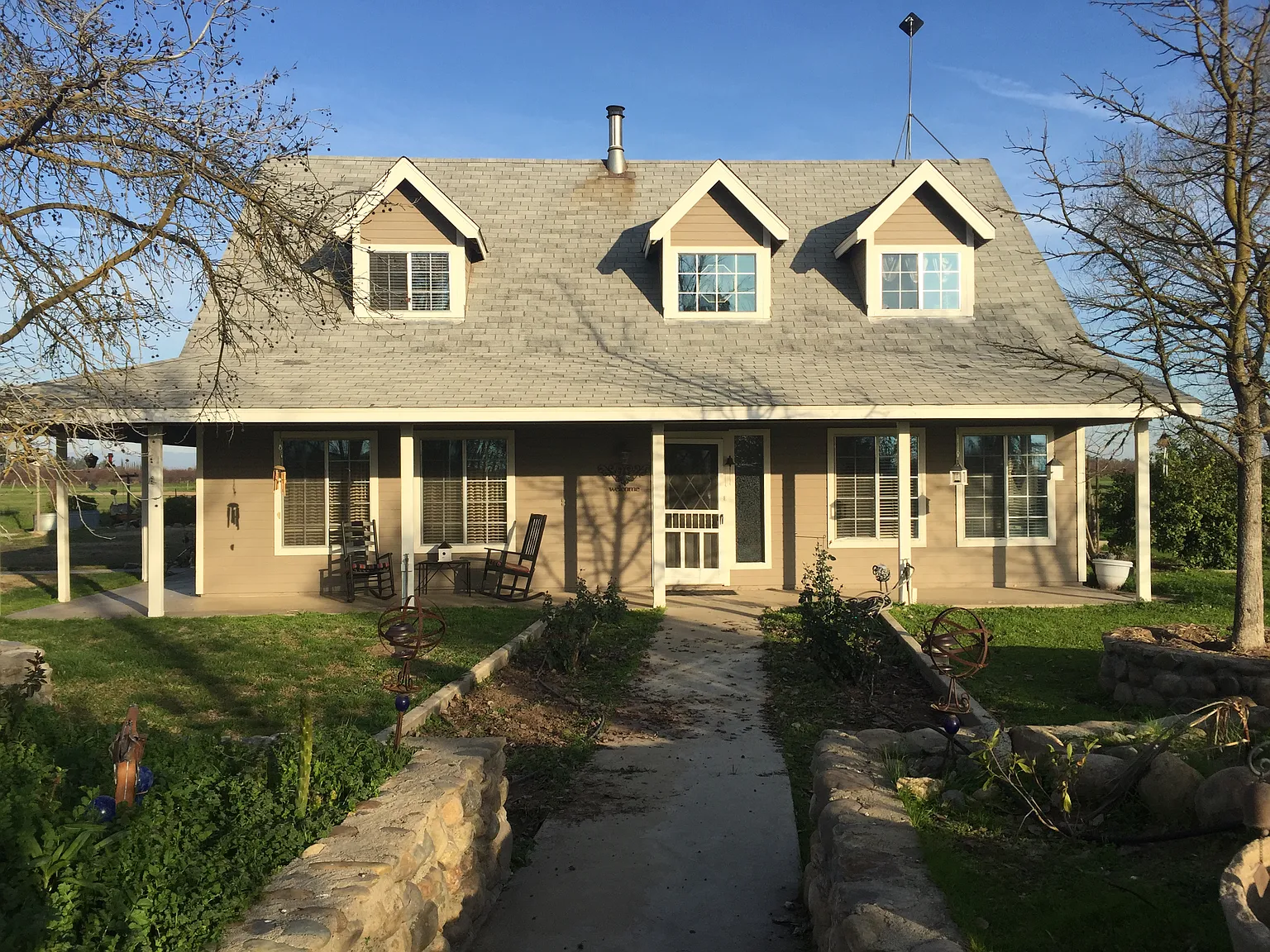 23727 Road 18 3/4 photo 1