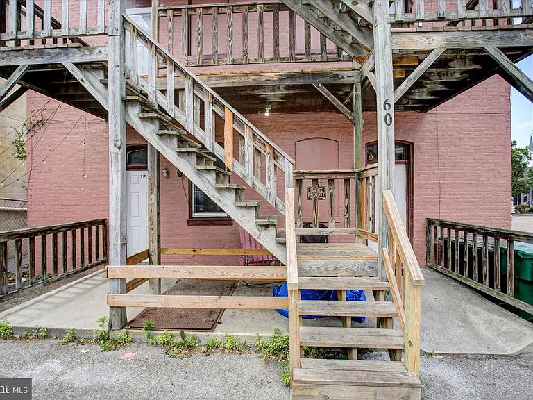 60 E Washington St #1E — Photo 16