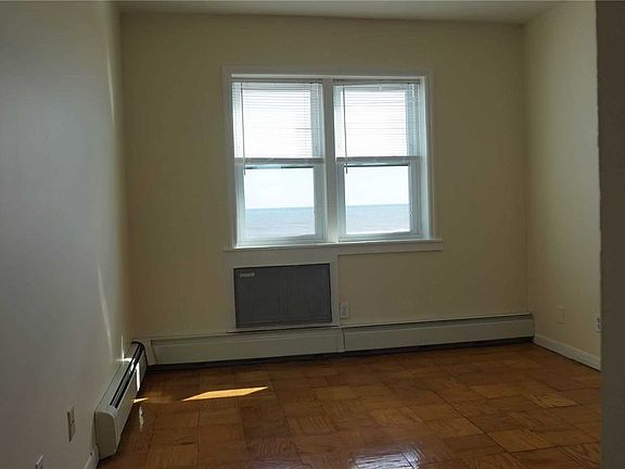 5th image of 985 Oceanfront APT 32