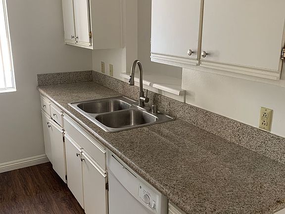 5th image of 257 E Valencia Ave APT 105