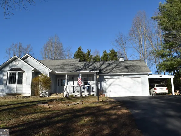 549 Sneaking Creek Dr, Hayesville, NC 28904
