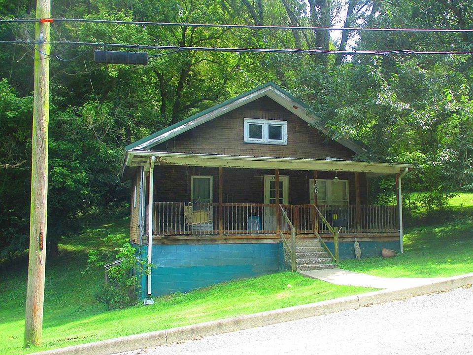 1st image of 768 S Indiana Ave