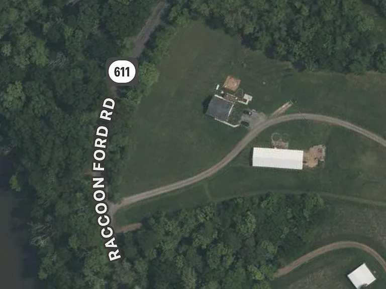 24210 Raccoon Ford Rd — Photo 3