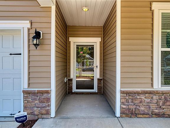 4th image of 6443 Grogan Hill Rd