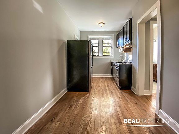 5th image of 4034.5 N Ashland Ave #4034X-W3