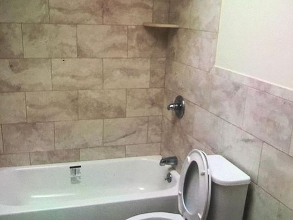 2nd image of 52 Rupert Ave