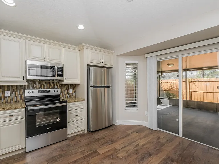 10610 Navigation Dr — Photo 7