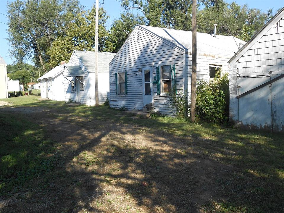 2nd image of 1304 NW 3rd St