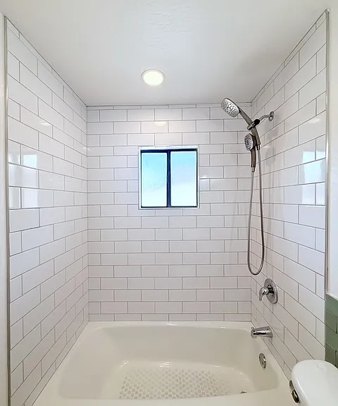 532 Claremont St #A — Photo 12