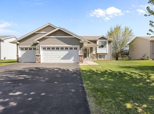 10137 179th Ave NW, Elk River, MN 55330
