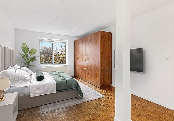 4th image of 300 W 135th St APT 3D