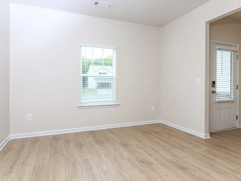 209 Katelyn Way — Photo 16