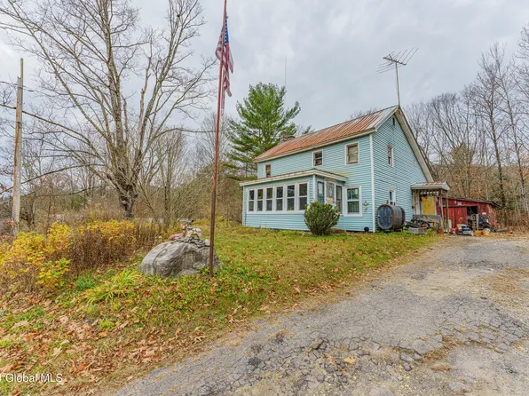 939 County Highway 123, Mayfield, NY 12117