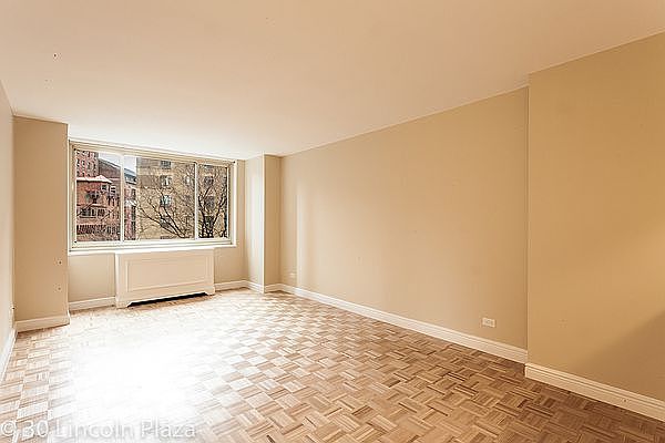 1st image of 30 W 63rd St APT 5S