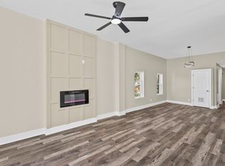 6601 S Rhodes Ave #1, Chicago, IL 60637