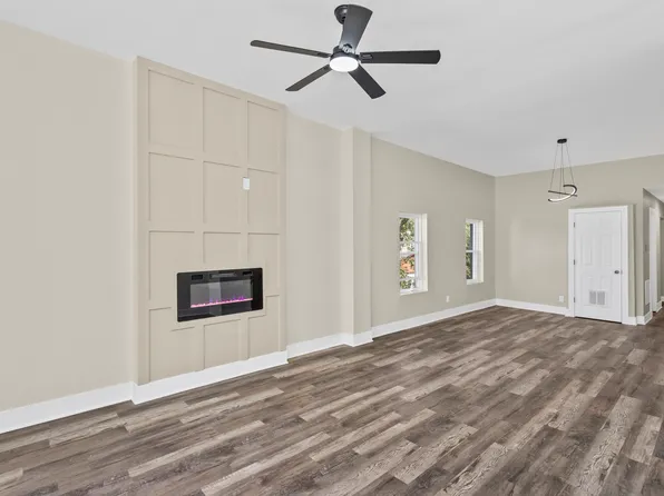 6601 S Rhodes Ave #1, Chicago, IL 60637