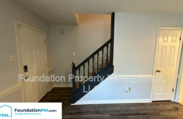 3892 Oak Branch Cir W — Photo 8