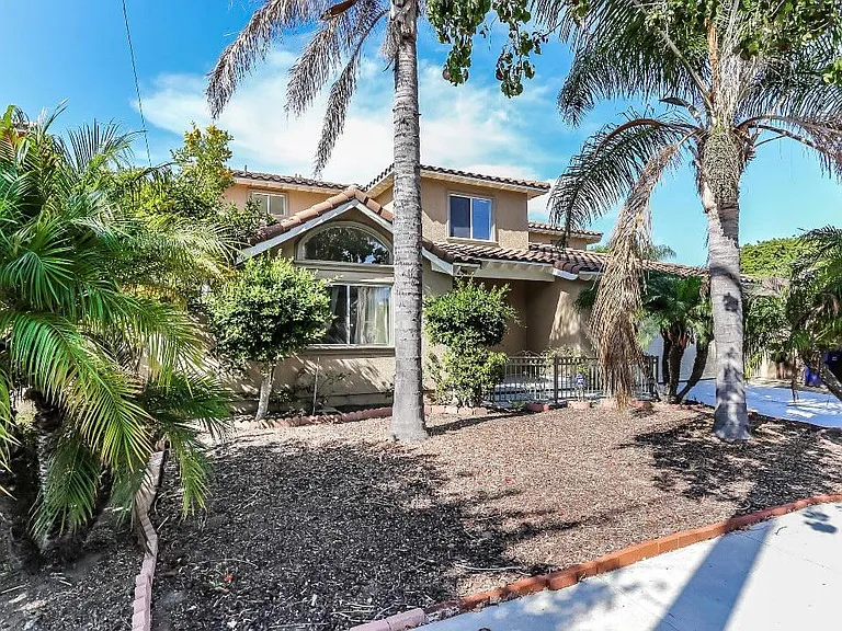 25961 Eshelman Ave — Photo 13