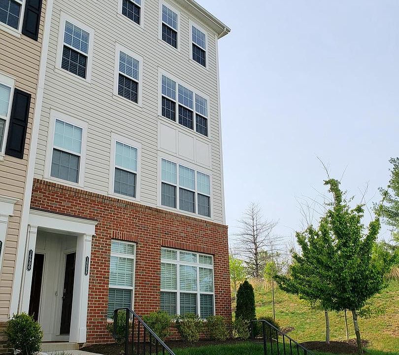 1st image of 16900 Porters Inn Dr