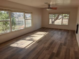 1833 Lawrence St, Klamath Falls, OR 97601