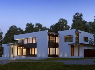 67 Kings Grant Rd, Weston, MA 02493