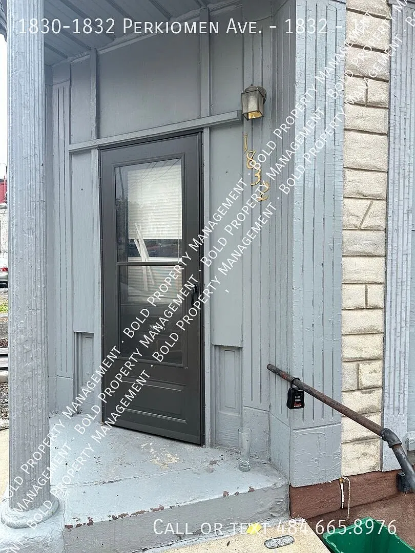 1 Bedroom 1 Bath Apartment — Photo 1