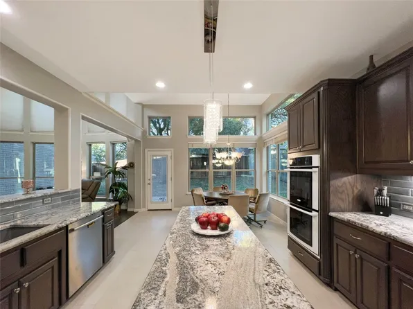 2708 Winnpage Rd, Flower Mound, TX 75022