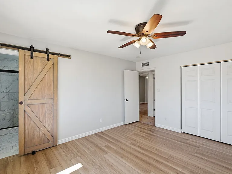 3215 S Kachina Dr — Photo 27