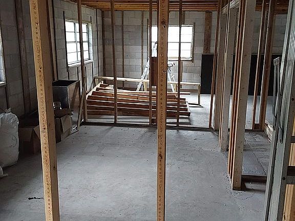 3rd image of 3432 Southern Pines Dr
