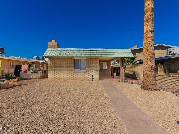 2nd image of 3650 E Glenrosa Ave