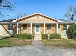 960 E Brook Dr, Conyers, GA 30012