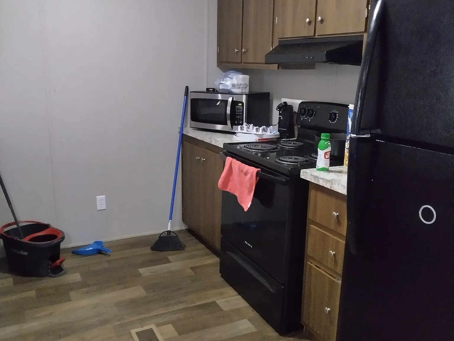 3 bed, 1600 sqft, $2,800 — Photo 3