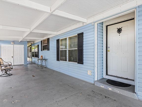 3rd image of 3793 Satinwood Court