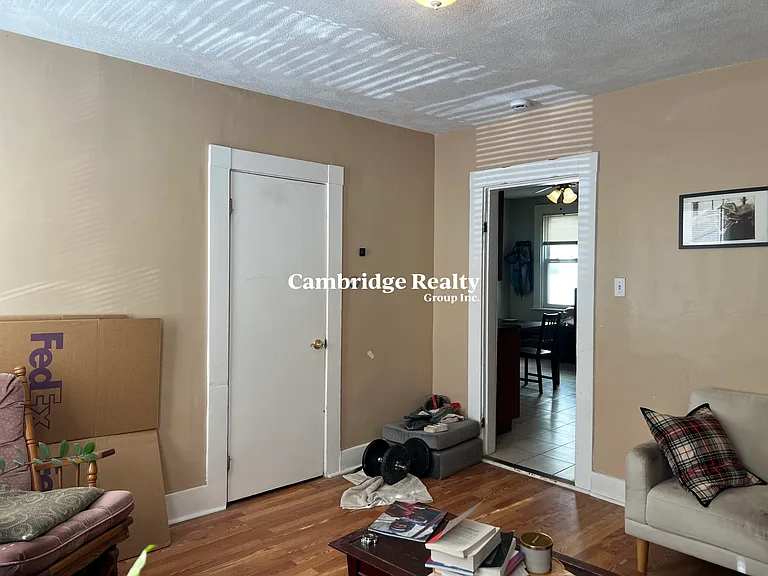 255-261 Cardinal Medeiros Ave #1B — Photo 5