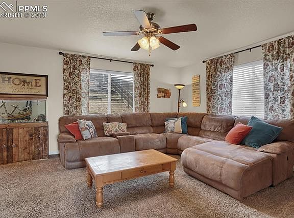 3rd image of 7406 Araia Dr