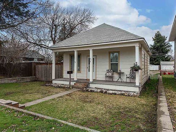 2nd image of 416 E Crown Ave