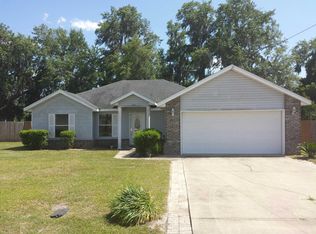 202 E Jonathan St, Macclenny, FL 32063