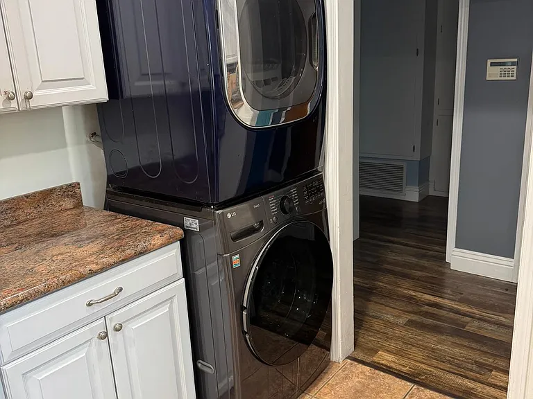 7136 Jellico Ave — Photo 12