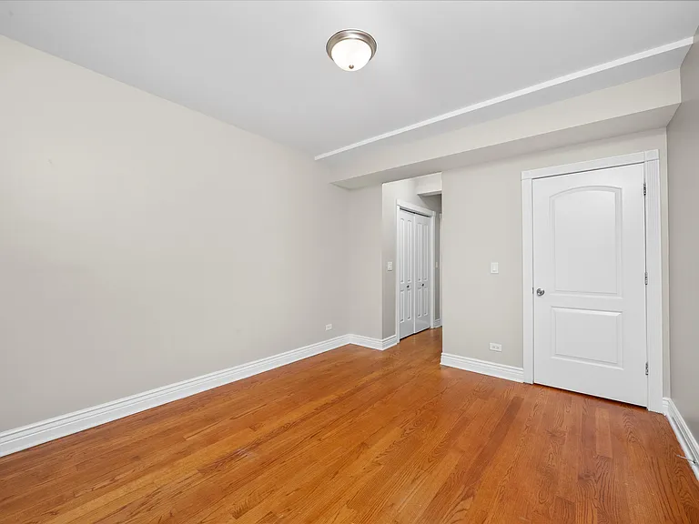 6300 N Rockwell St #B2 — Photo 19