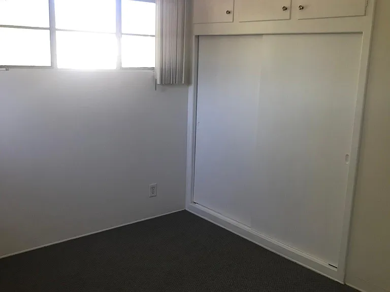 421 Mission St — Photo 15