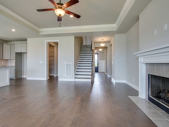 5th image of 5517 Willoughby Way #195-lot 195