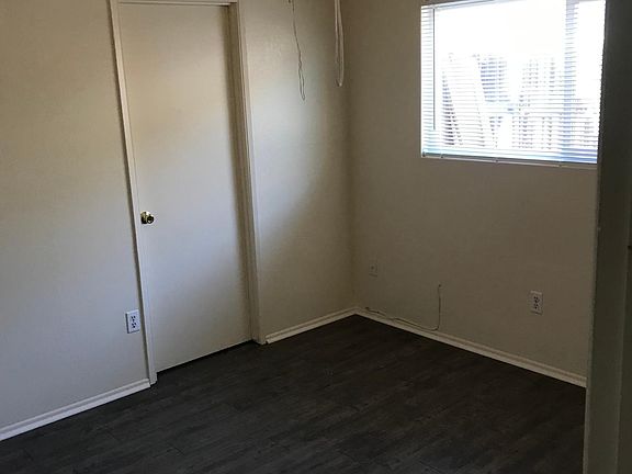 5th image of 35131 San Carlos St