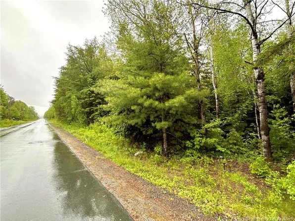 Kelly Rd, Miramichi, NB E1N 2Z9