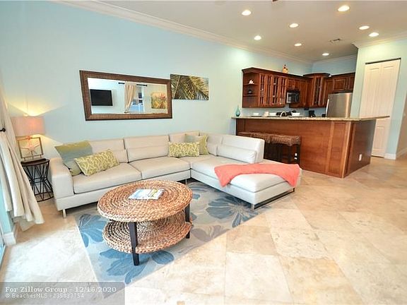3rd image of 4337 Bougainvilla Dr